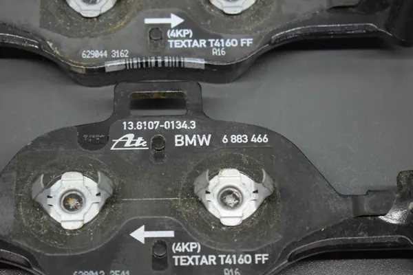 Remblokken BMW 6883466 voor G30 G31 X3 G01 X4 G02 image 5