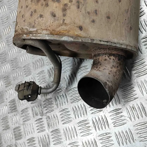 Catalyseur OEM 9833928880 pour Opel Vivaro C image 6