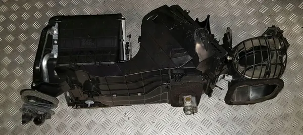 Porsche Cayenne 7L Lift Verwarmingskern Behuizing 7L0820005FJ image 7