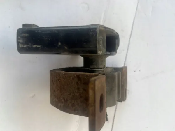 Versnellingsbak bevestiging OEM 46511484 voor Fiat Seicento image 4