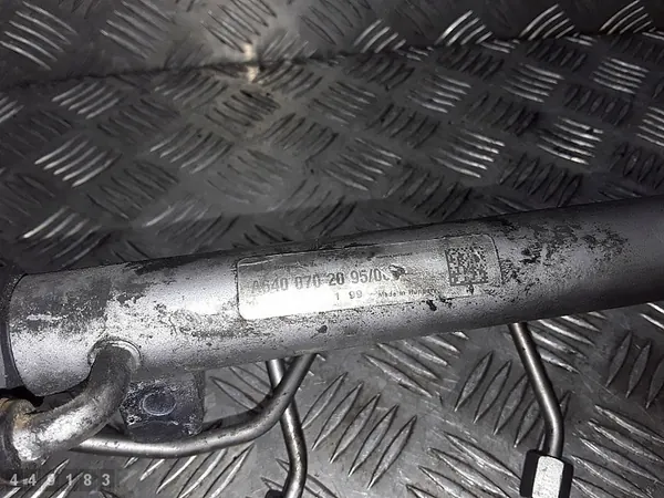 Trilho de combustível Mercedes B Class 2006 2000CDI A6400702095 image 5