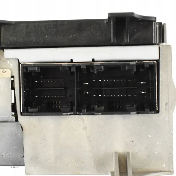 OEM A2479007514 NTG6 GPS Navigationsenhet Begagnad image 4