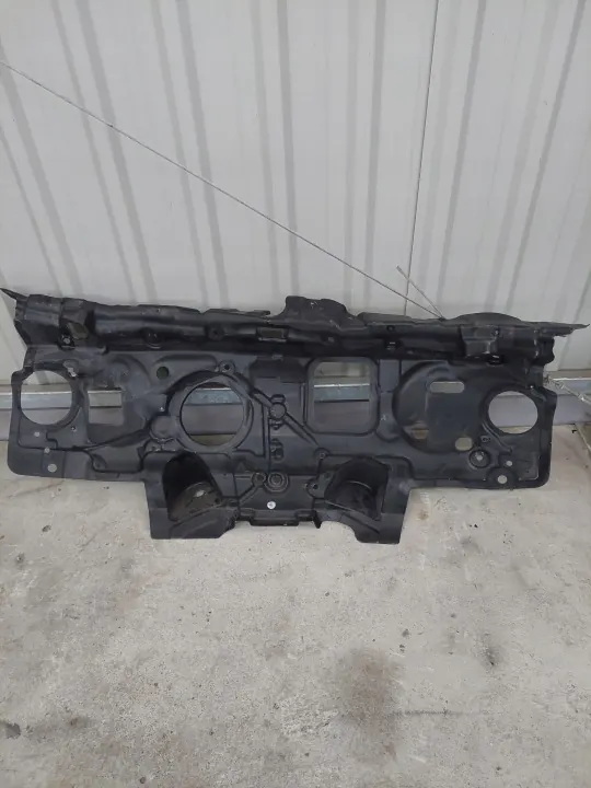 BMW 2 F46 F45 väliseinäeriste OEM 7326969 image 2