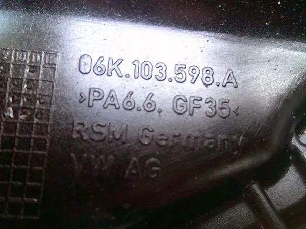 VW AUDI 2.0 TSI TFSI CJX Oljetank 06K103598A image 2