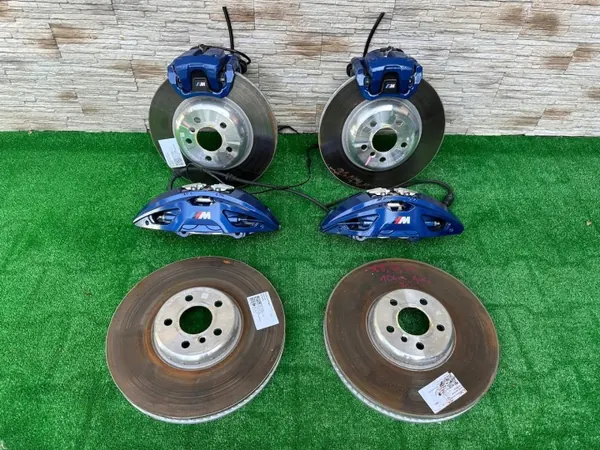Étriers et disques OEM 6875284 pour BMW X5 G05 image 2
