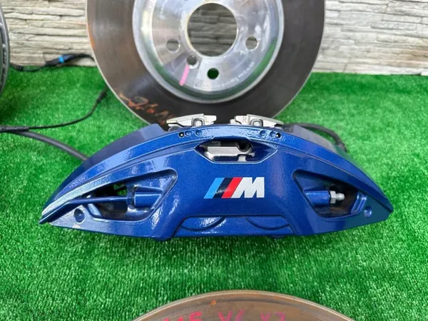 Étriers et disques OEM 6875284 pour BMW X5 G05 image 7