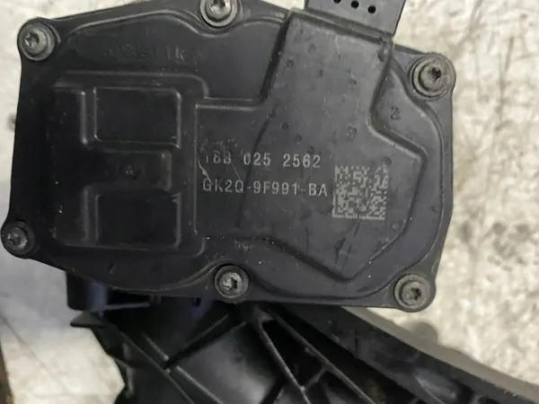 Collecteur d'admission FORD TRANSIT GK2Q6K770AC 2.0L diesel 2016 image 3