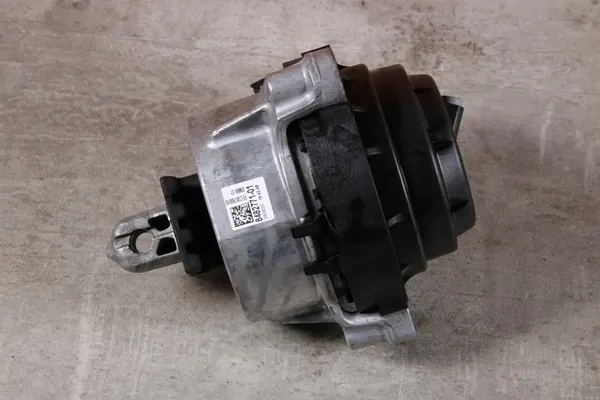 Supporto motore sinistro BMW G30 G31 G32 X3 G01 X4 G02 X5 G05 8482771 image 5