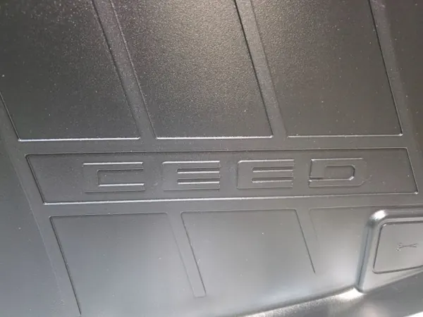 Baklucksmatta OEM J7122ADE00 för Kia Ceed 2019+ image 3