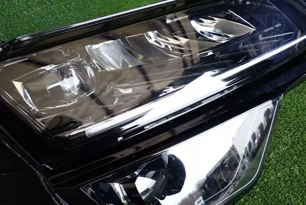 SKODA KAROQ FULL LED 16-21 Farol Direito OEM 57B941016F image 2