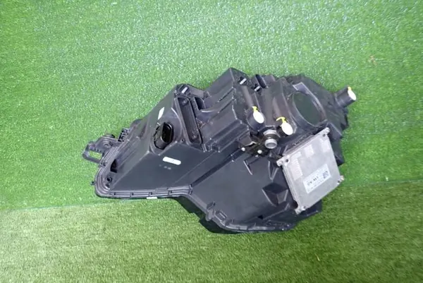 SKODA KAROQ FULL LED 16-21 Farol Direito OEM 57B941016F image 7