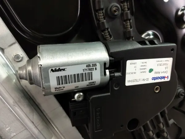 BMW OE Kattoikkuna OEM 7316535 5-sarja F10 image 7