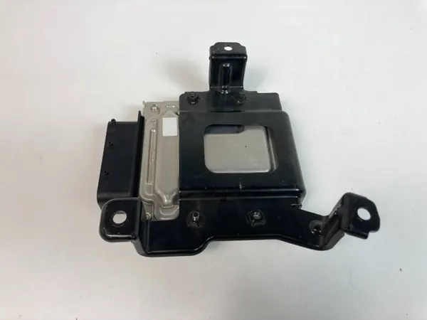 Adblue-besturingseenheid KIA Sorento III 2.2D OEM 29610-2FJX0 image 4