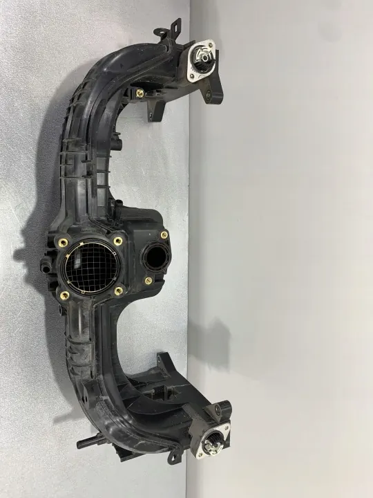Subaru OE FBZ18150 Ansaugkrümmer - Gebraucht image 4