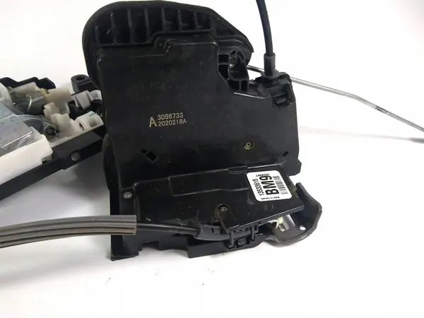 Fram höger dörrlås Chevrolet Silverado 1500 2019+ OEM image 6