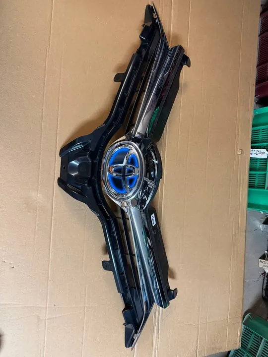 Grade Original Toyota Auris II 15-18 131203 image 1