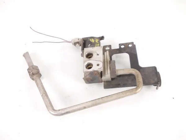 OEM 89HF AC expansionsventil för Toyota Avensis 2.0 D4D image 2