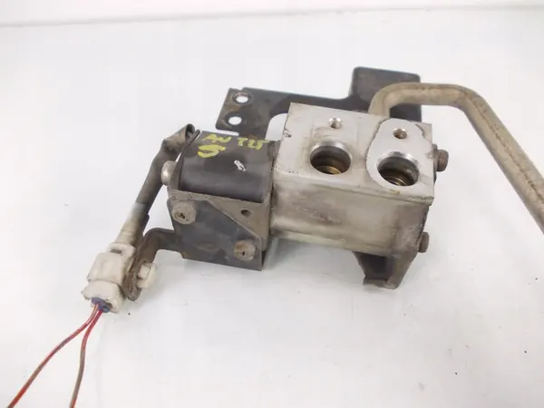 OEM 89HF AC expansionsventil för Toyota Avensis 2.0 D4D image 3