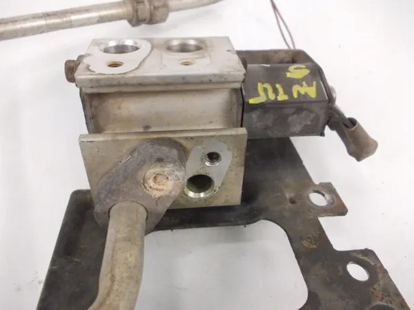 OEM 89HF AC expansionsventil för Toyota Avensis 2.0 D4D image 4