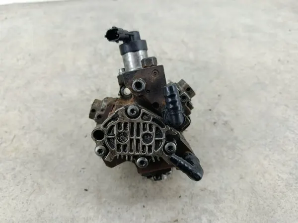 Bomba de injeção OEM 8200503230 para Renault Master image 5