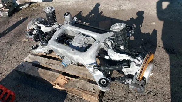 BMW 5 G60 G61 takajousitus differentiaali OEM image 2