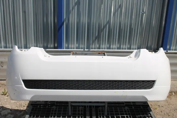 CHEVROLET AVEO T255 07- Rejilla de Parachoques Trasero 96816939 image 4