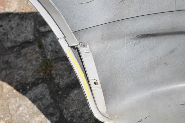 CHEVROLET AVEO T255 07- Rejilla de Parachoques Trasero 96816939 image 7