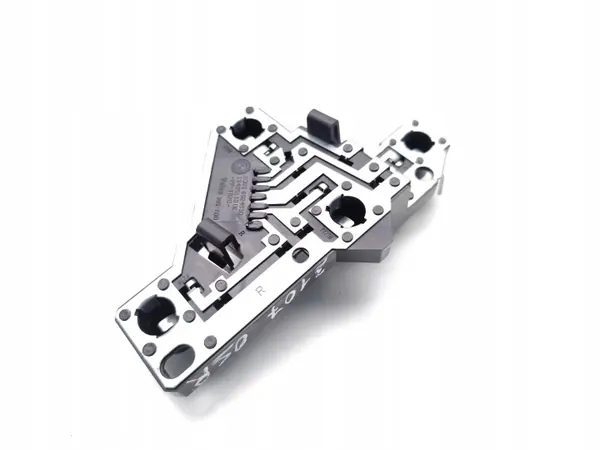 OEM 6924510 Oikea Lamppupaneeli BMW 1-sarja E87 image 2