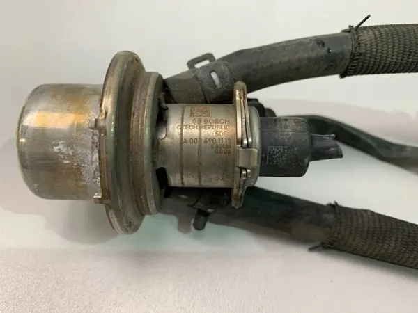 Inyector AdBlue Mercedes OEM A0004901113 - Usado image 7