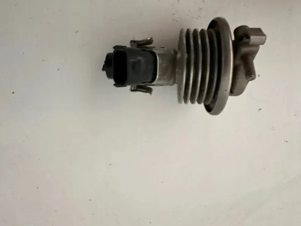 Inyector AdBlue Jaguar OEM 04440210502 - Usado image 8