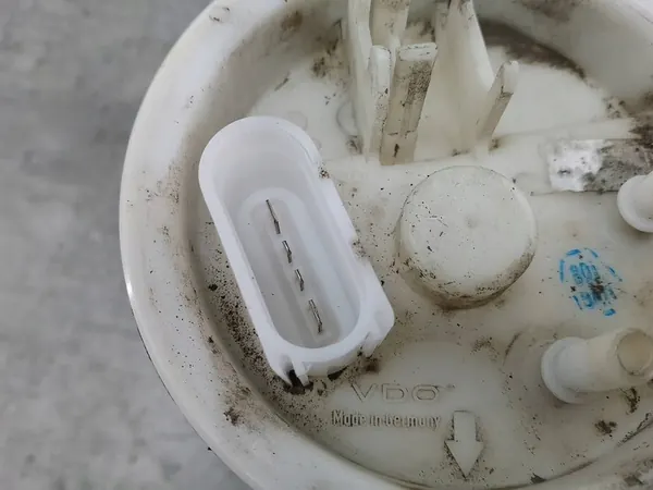 Brandstofpomp Audi A4 B6 2.0 20V OEM 8E0919051B image 5