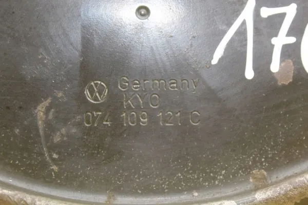 Distributieriemkap OEM 074109121C VW Transporter 2.5 TDI image 3