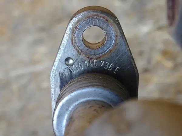 Tubo de drenagem de óleo turbo AUDI A3 8P 1.9 TDI image 6