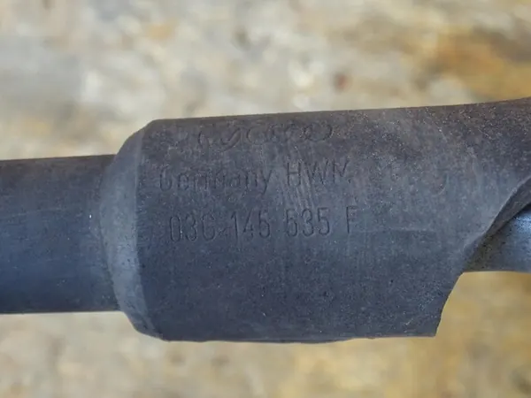 Tubo de drenagem de óleo turbo AUDI A3 8P 1.9 TDI image 7