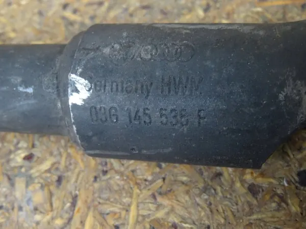 Tubo de drenagem de óleo turbo AUDI A3 8P 1.9 TDI image 9