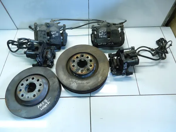 Conjunto de Pinças & Discos OEM 5Q0615405EC image 2