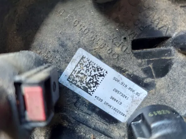 Brandstofpomp drijver 1.6 TDI 115 PK DGTE Seat Leon 3 III 5F image 2