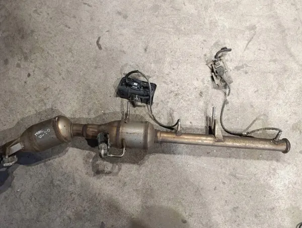 Katalysaattori OEM 227930700R Renault Trafic III:lle image 6