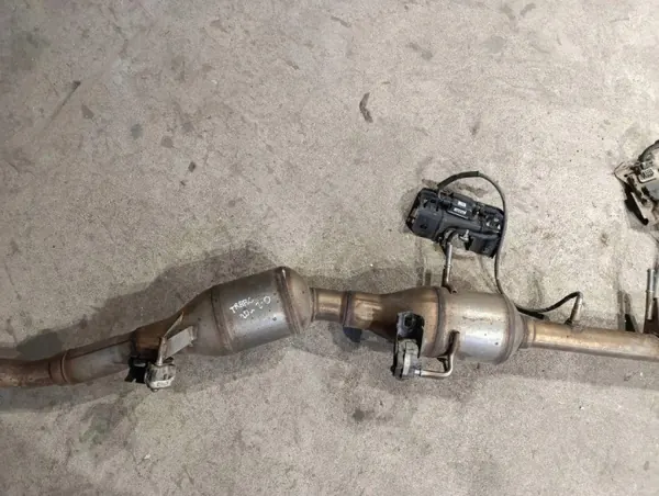 Katalysaattori OEM 227930700R Renault Trafic III:lle image 7