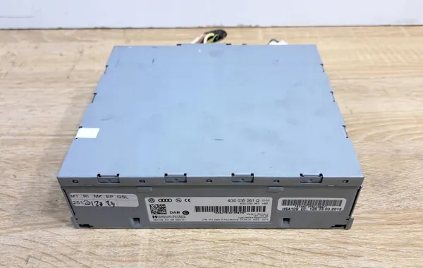 OEM 4G0035061Q Radio Tuner Module voor Audi A4 B8 image 2