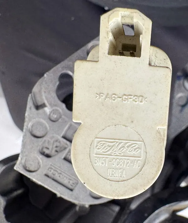 Gas- und Bremspedale - Chromabdeckungen - Ford Mondeo MK4 image 5