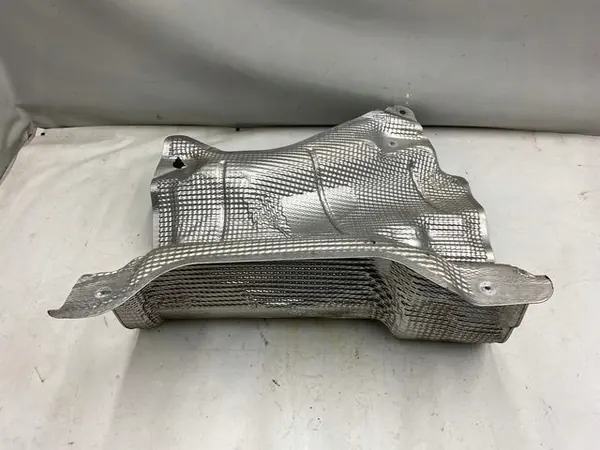 Volvo S60 III T5 warmteschild OEM 32325588 image 5