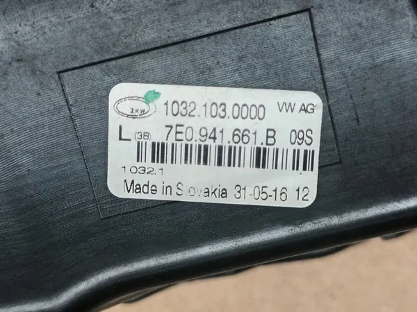 Phare Halogène Gauche Avant VW T6 OEM 7E0941661B image 6
