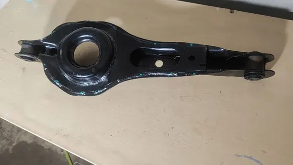 Rear Control Arm Left Side Mazda 3 II BBM234350 image 2