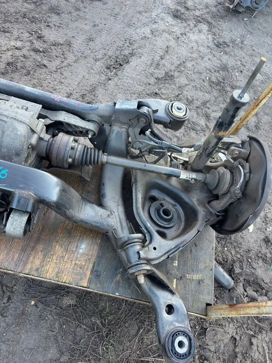 Sospensione posteriore Audi A6 C6 - Usato OEM image 4