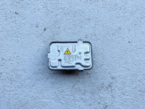 Módulo Controlo Farol ILS 2189001902 Mercedes CLS W218 image 2