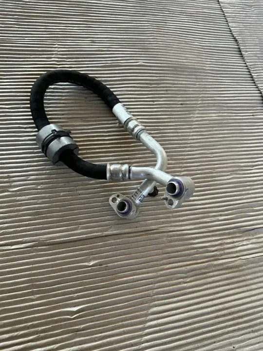 Manguera Aire Acondicionado BMW OEM 9311903 G30 G31 image 3