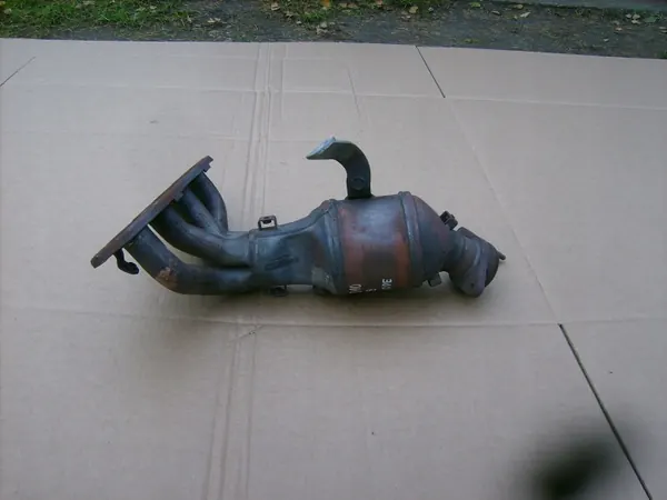 OEM KATQJ102.0B Nissan Catalyseur 2.0L image 5