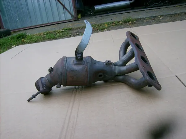 OEM KATQJ102.0B Nissan Catalyseur 2.0L image 6