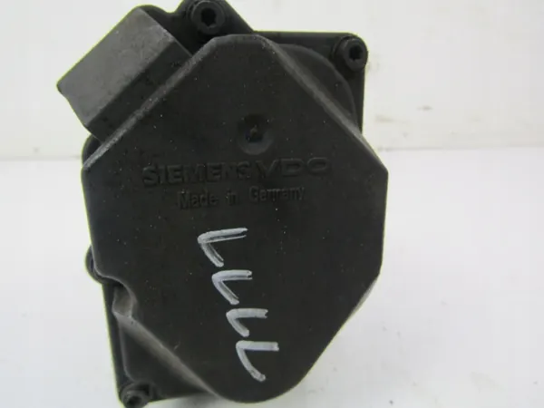 Corps de papillon OEM AK-6-73576 pour VW Passat B6 image 3